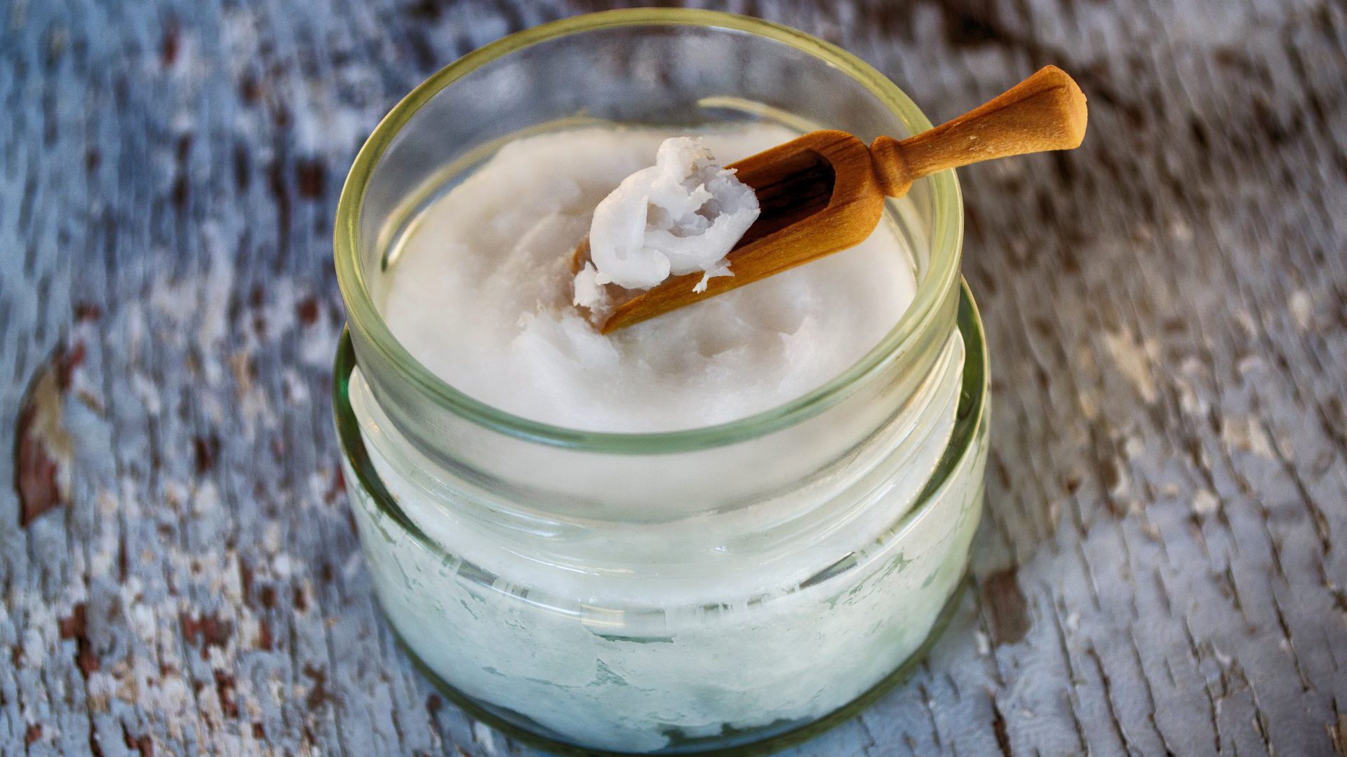 Coconut oil oil pulling